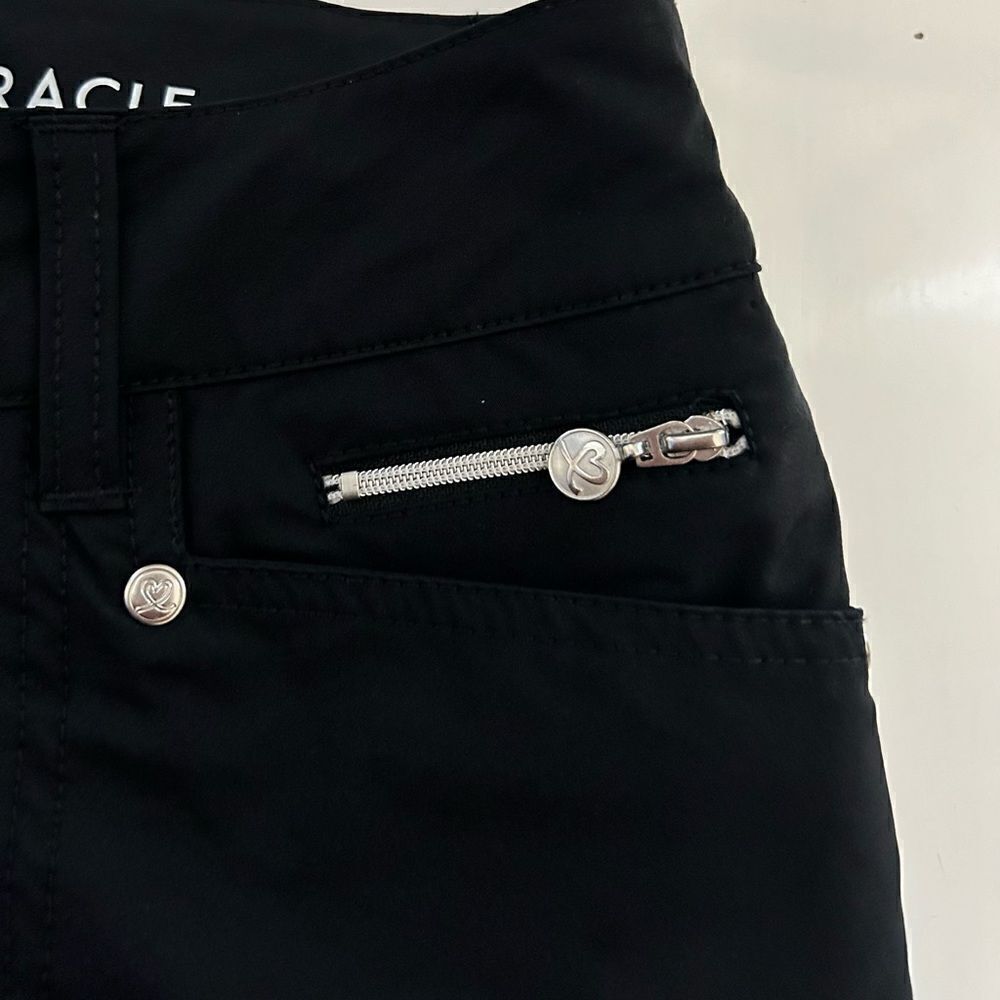 Daily Sports Black Miracle Capri Pants Size 4 - Picture 9 of 15